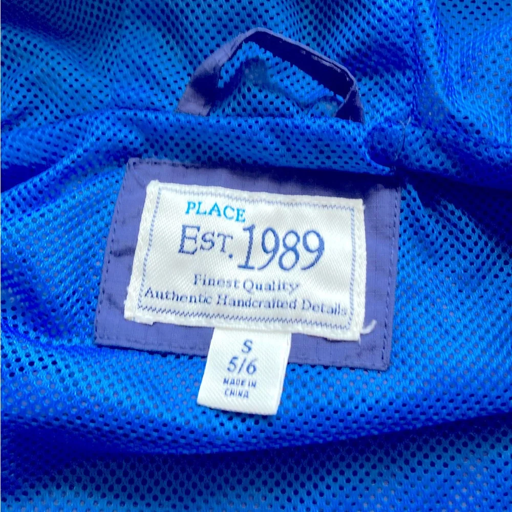 The Childrens Place Blue Hooded Windbreaker Jacket Neon Zip Size 5 6‎